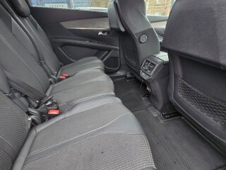 Peugeot 5008 GT 1.2 96kW