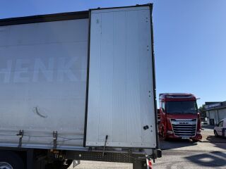 Schmitz Semitrailer Curtainsider Standard