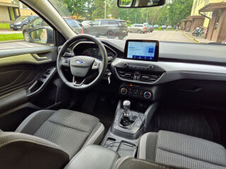 Ford Focus Cool & Connect 1.0 92кВ