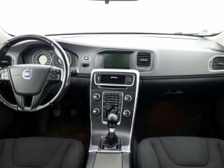 Volvo V60 Momentum 1.6 D4 84kW
