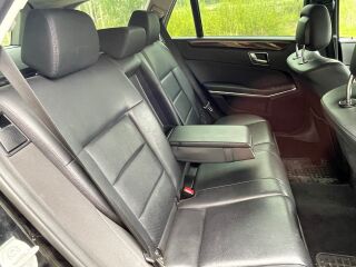 Mercedes-Benz E 200 2.2 V6 TDI 100kW