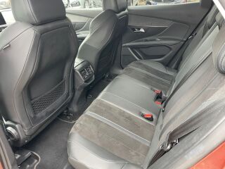 Peugeot 3008 Crossway BlueHDi 130 AT8 1.5 96kW