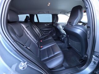 Volvo V60 Momentum Luxury 2.0 D3 110кВ