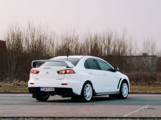 Mitsubishi Lancer Evolution 2.0 217kW