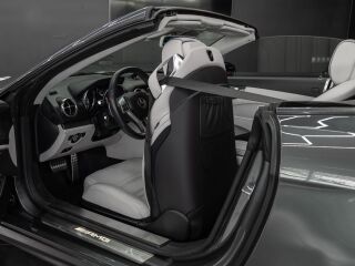 Mercedes-Benz SL 63 AMG Designo 5.5 V8 BiTurbo 395kW
