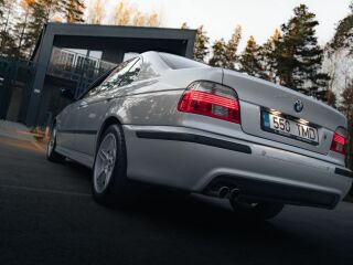 BMW 525 2.5 R6 141кВ