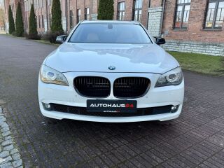 BMW ActiveHybrid 7 4.4 330kW