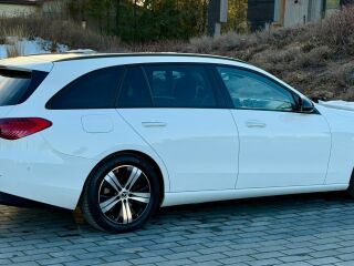 Mercedes-Benz C 220 Avantgarde 2.0 R4 147kW