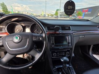 Skoda Superb Elegance Options 2.0 TDI 103kW