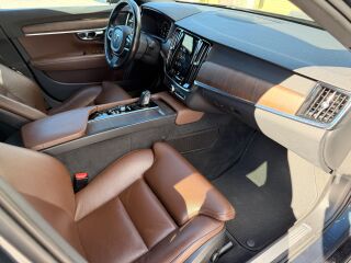 Volvo V90 Cross Country 2.0 145кВ