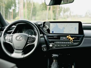Lexus ES 300h 2.5 131kW