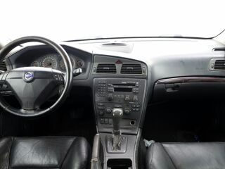 Volvo V70 Summum ATM 2.4 D5 120кВ