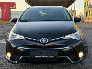 Toyota Avensis Touring Sports Facelift EU6 2.0 R4 D-4D TDI 105kW