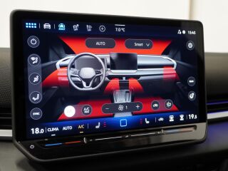 Volkswagen T-Roc R-line 1.5 110кВ