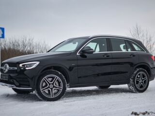 Mercedes-Benz GLC 300 AMG Line 4MATIC 2.0 R4 155кВ