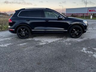 Volkswagen Touareg R-line Facelift 3.0 V6 TDI 193kW