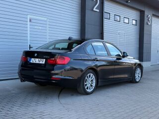 BMW 318 2.0 105kW