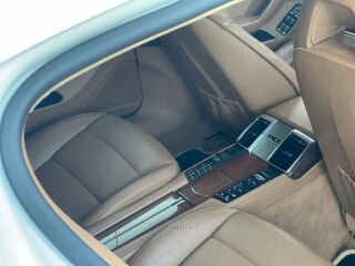Porsche Panamera 4.8 V8 5.0L 294kW