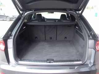 Audi Q8 Quattro 50TDI S line 3.0 210kW