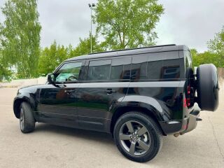 Land Rover Defender D250 X-DYNAMIC SE 183kW