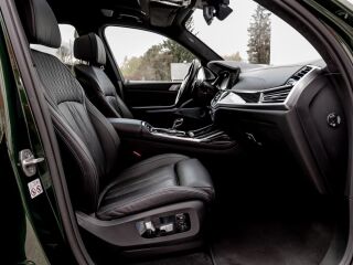 BMW X7 M50 Individual 4.4 V8 390kW