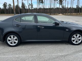 Lexus IS 220 2.2 R4 130kW