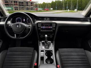 Volkswagen Passat 1.8 132kW