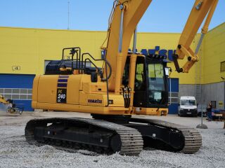Komatsu PC240LC-11E0 SLF 6.7 R6 141kW