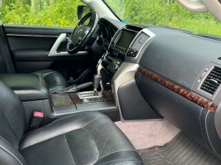 Toyota Land Cruiser 4.5 200kW