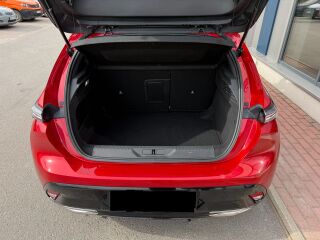 Peugeot 308 Allure AT8 1.5 96kW
