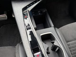 Peugeot 3008 GT Hybrid 136 e-DCS6 1.2 100kW