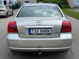 Toyota Avensis 2.0 R4 108kW