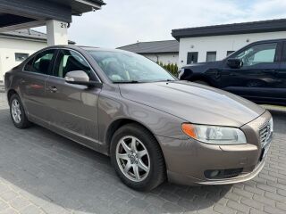 Volvo S80 2.4 136кВ