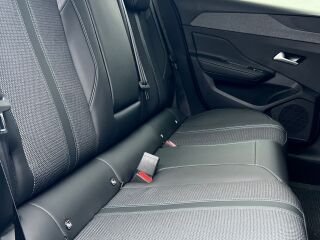 Peugeot 308 Allure Premium 1.5 96kW