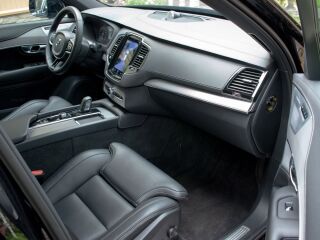 Volvo XC90 AWD B&W R-Design Dark Intelli PRO 2.0 B5 AWD MHEV KERS Kerghübriid 183kW