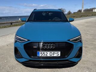 Audi e-tron 300 kW 158kW