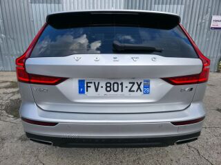 Volvo V60 Cross Country Cross Country Pro AWD 2.0 145кВ