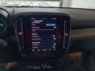 Volvo XC40 Recharge R-Design 80kW