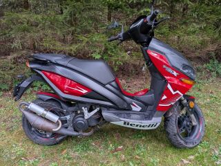 Benelli 49X 2kW