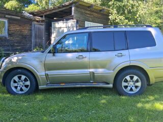 Mitsubishi Pajero 3.2 118kW