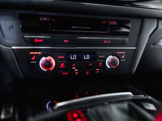 Audi A6 S_Line Quattro 3.0 150кВ