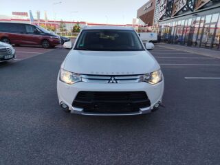 Mitsubishi Outlander 4WD 2.2 R4 110kW