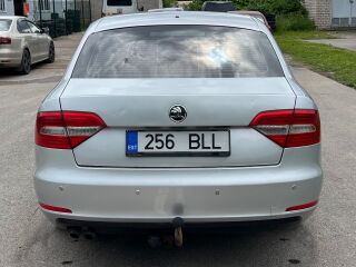 Skoda Superb Long 1.6 R4 Tdi 77kW