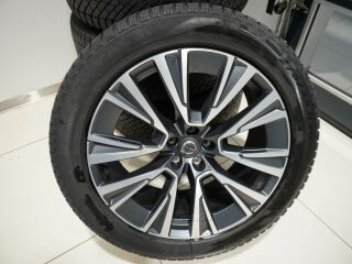 Volvo XC90 B5 AWD MILD HYBRID 2.0 173kW