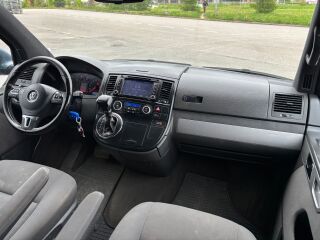 Volkswagen Multivan 2.5 128kW