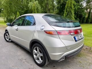 Honda Civic Elegance 1.8 i-Vtec 103kW