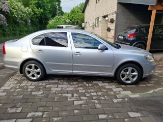 Skoda Octavia 1.2 77кВ