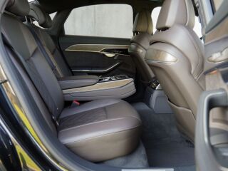 Audi A8 50 Quattro S-Line 3.0 TDi 210kW