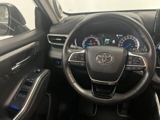 Toyota Highlander Premium AWD 2.5 140кВ