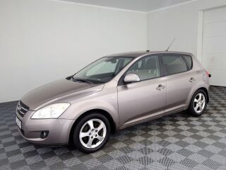 Kia Ceed Elegance 1.6 90kW